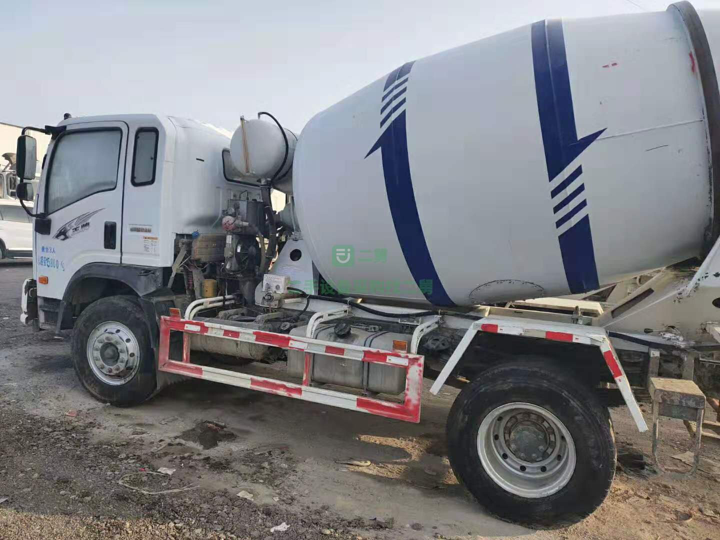 急售9成新攪拌車王牌7方罐，153后橋河南省開封市