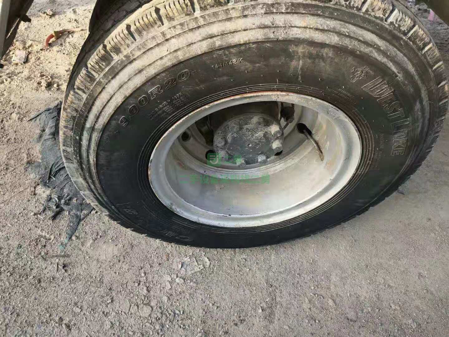 急售9成新攪拌車王牌7方罐，153后橋河南省開封市