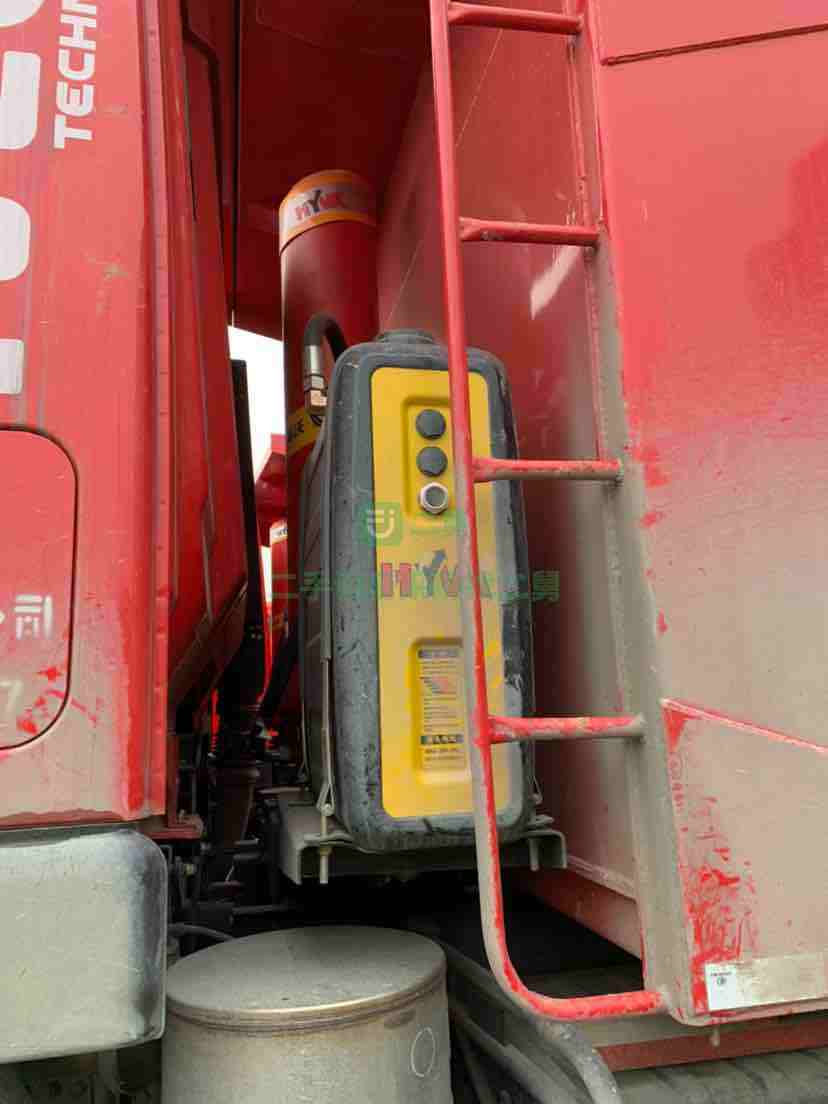 2個月準(zhǔn)新車杰獅450馬力6.2米貨箱貨車