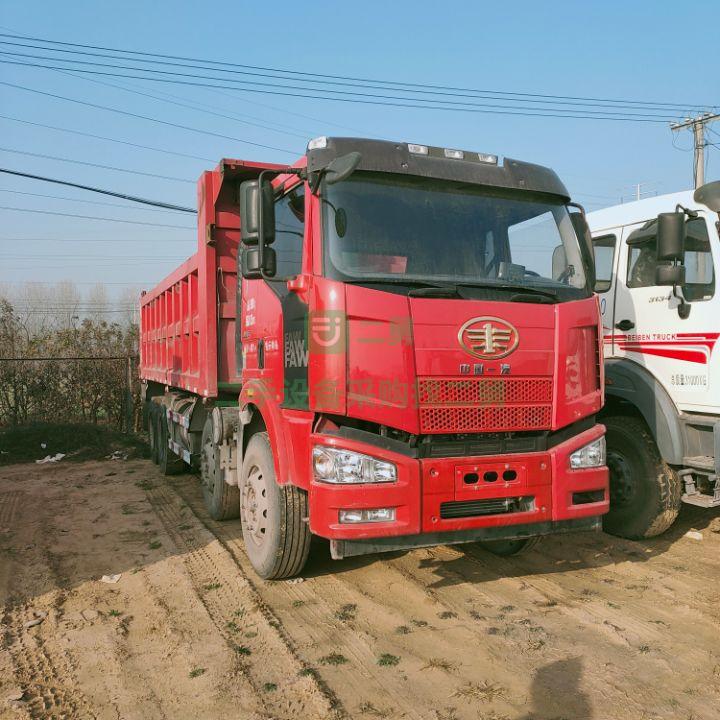 急售9成新自卸車二手解放J6 翻斗自卸車輕量化前四后八自卸車