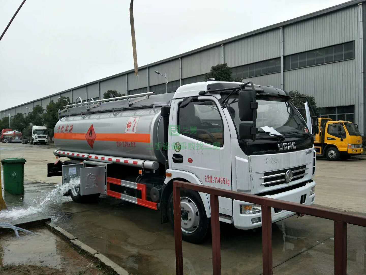 二手的8噸流動加油車直銷包上戶可分期
