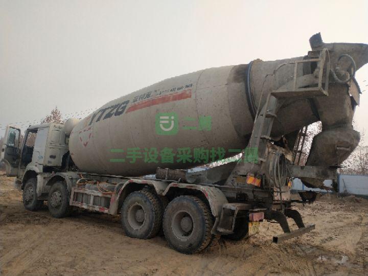 出售8成新豪沃攪拌車，大18方亞特375發動機