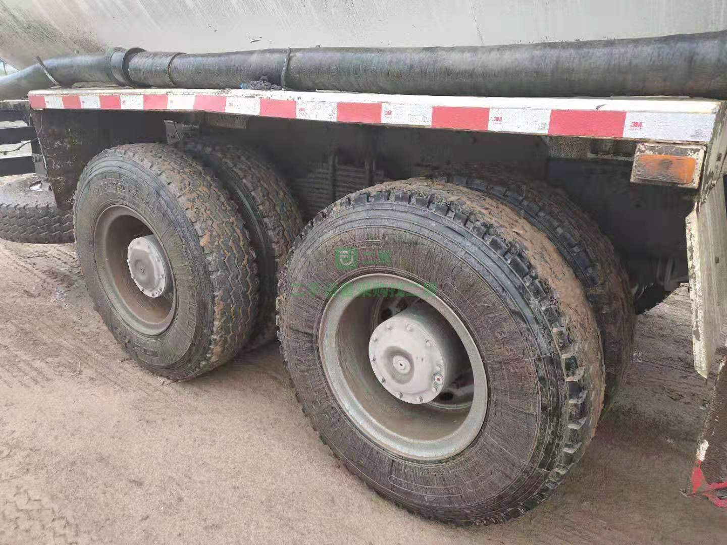 急售9成新水泥罐車國四砂漿車甘肅省嘉峪關市