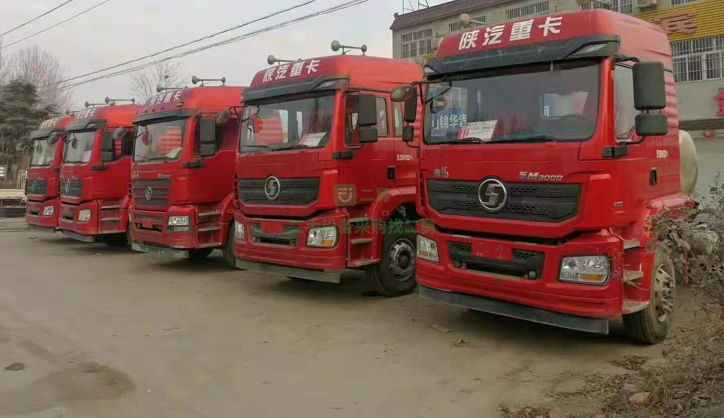 急售9成新牽引車德龍雙驅輕體河南省開封市