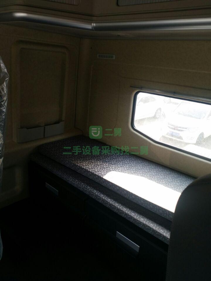 出售三一重卡牽引車,500馬力濰柴動力機，12速法士特變速箱