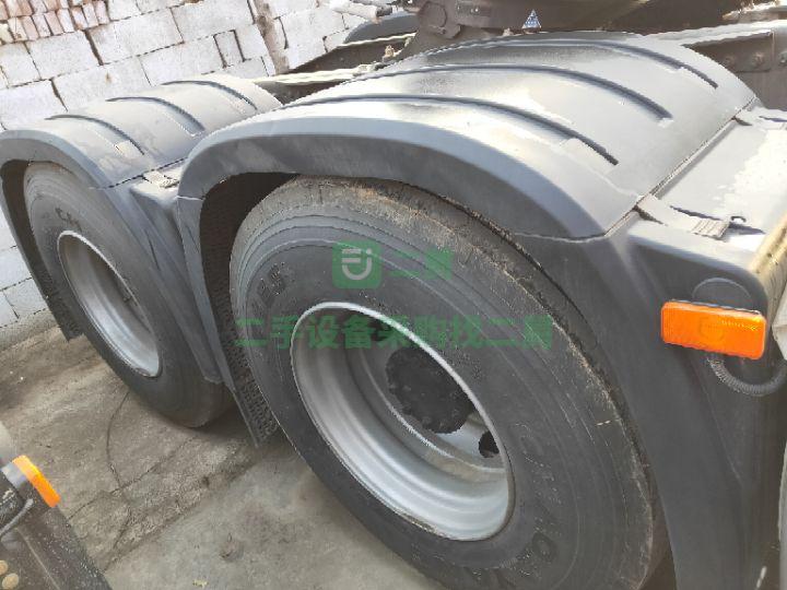 新車出售 解放550馬力 領(lǐng)航版四季款 帶液緩 最頂配