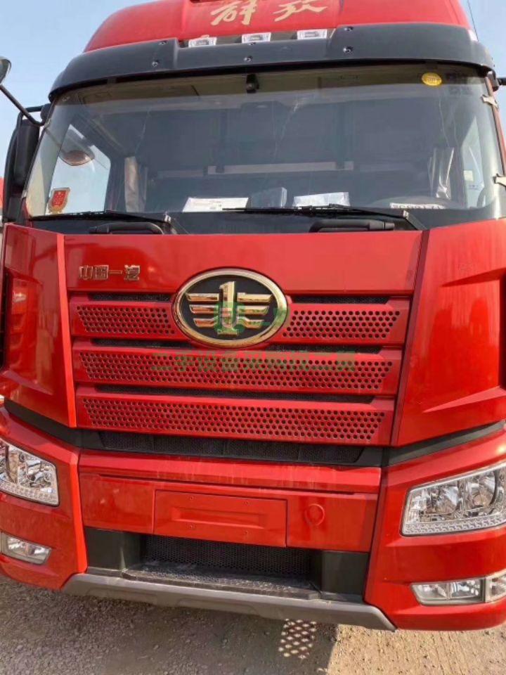 新車出售 解放550馬力 領(lǐng)航版四季款 帶液緩 最頂配