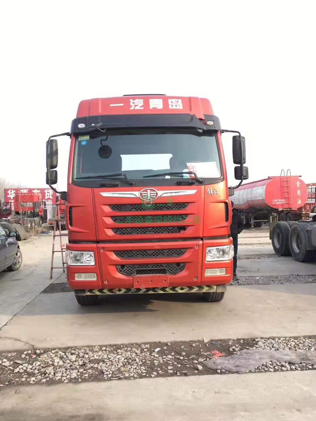 急售9成新二手牽引車青島解放悍V375馬力河南省許昌市