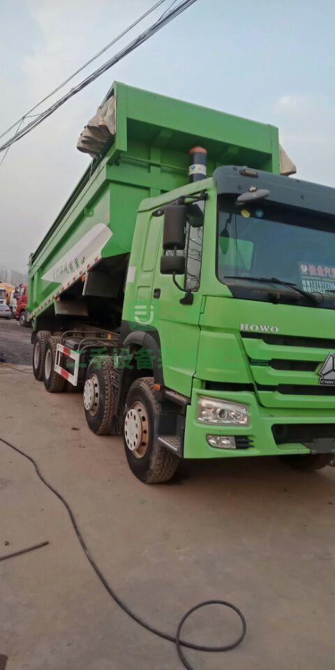 急售9成新自卸式垃圾車自卸車豪沃5米6自卸車庫存新車