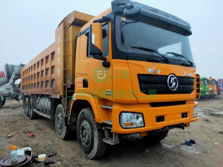 18年陜汽德龍lng, x3000 8米半自卸車，車況精品