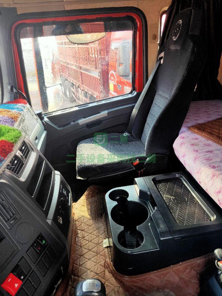 17年年底國五德龍X3000貨車單車   濰柴發(fā)動機(jī)350馬力