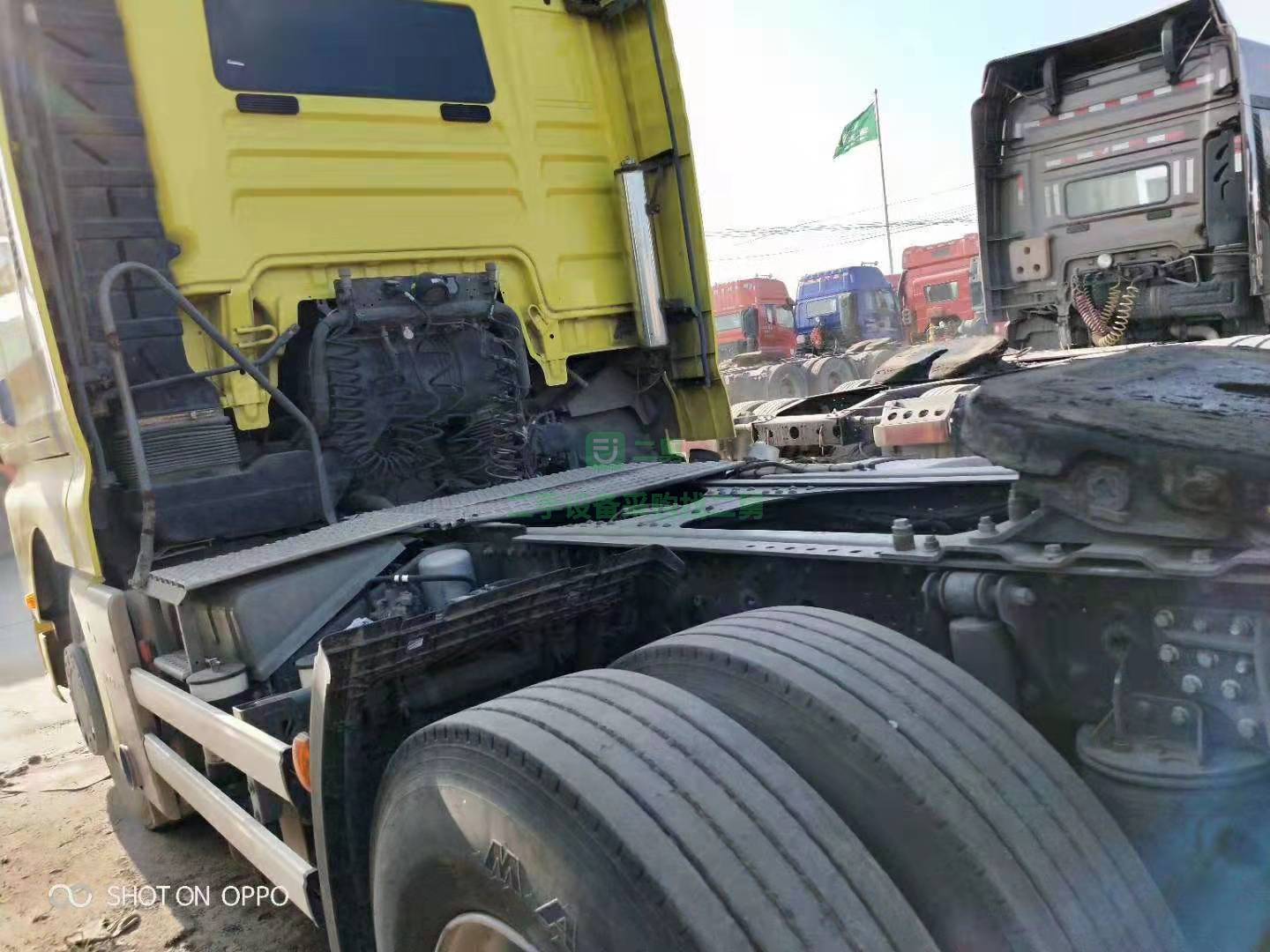 急售9成新牽引車重汽汕得卡540馬力國五