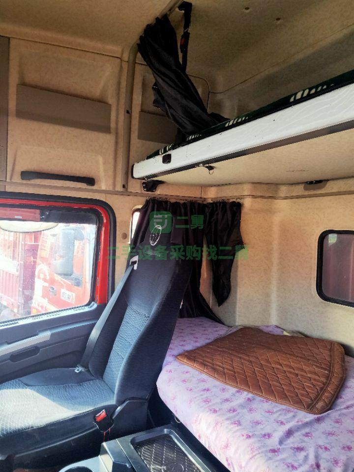 17年年底國五德龍X3000貨車單車   濰柴發(fā)動機(jī)350馬力