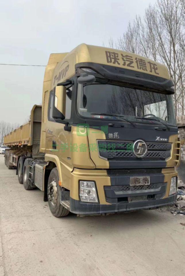 19年5月德龍X3000牽引車  550馬力 二代 帶13米側翻