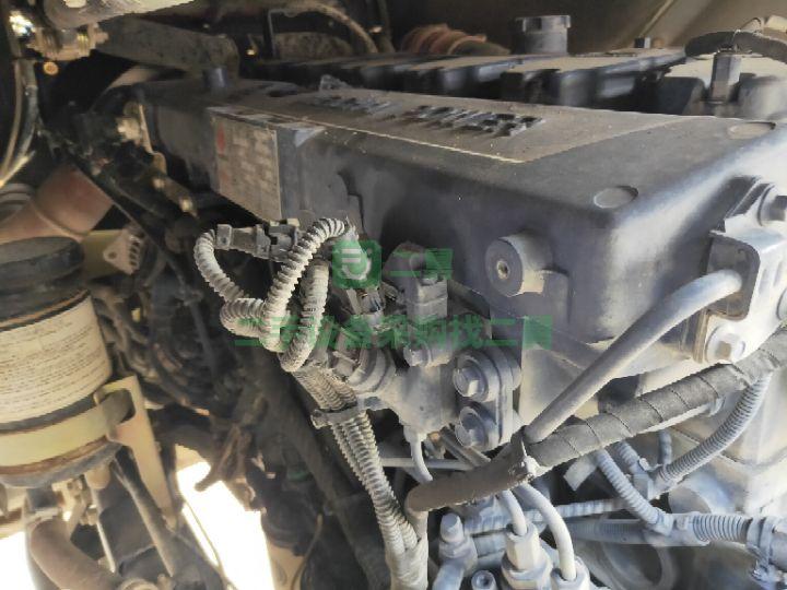 19年5月德龍X3000牽引車  550馬力 二代 帶13米側翻