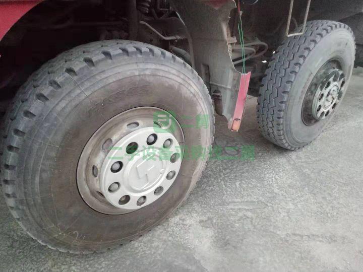 山東聊城出售二手的八成新的德龍側翻自卸車