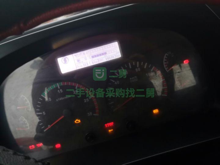 精品車源超過性價比德龍新M3000牽引車