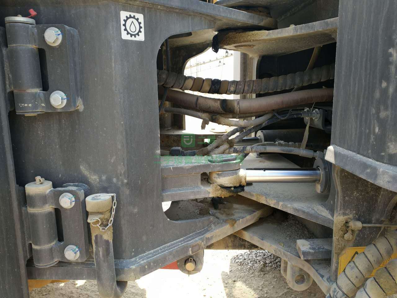 個人加長臂臨工953轉載機50鏟車