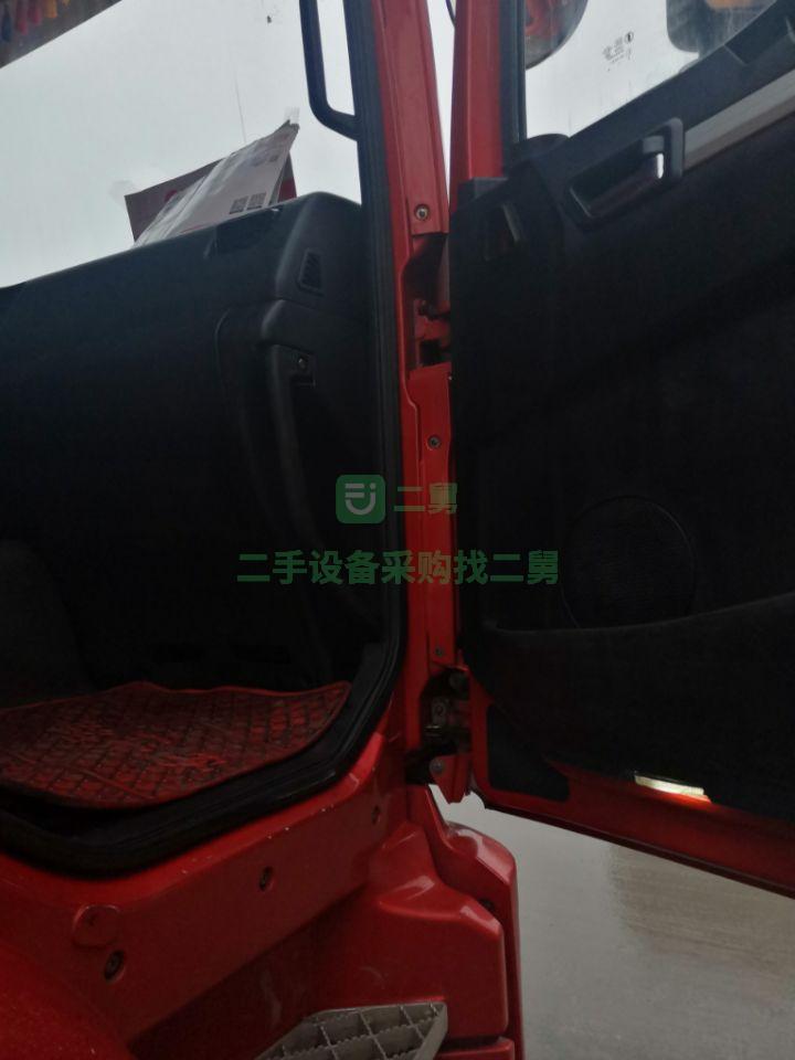 精品車源超過性價比德龍新M3000牽引車