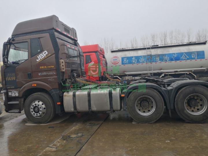 二手領航版J6P500牽引車