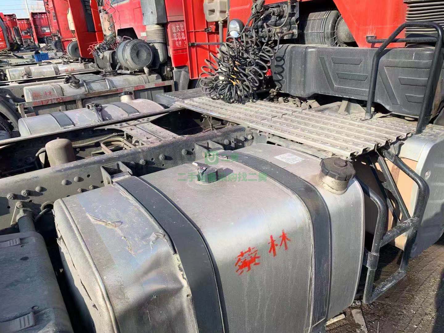 寒區(qū)版18年6月J6P550馬力牽引車(chē)出售
