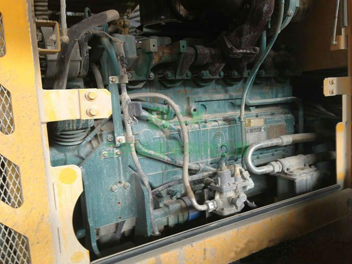 個人加長臂臨工953轉載機50鏟車