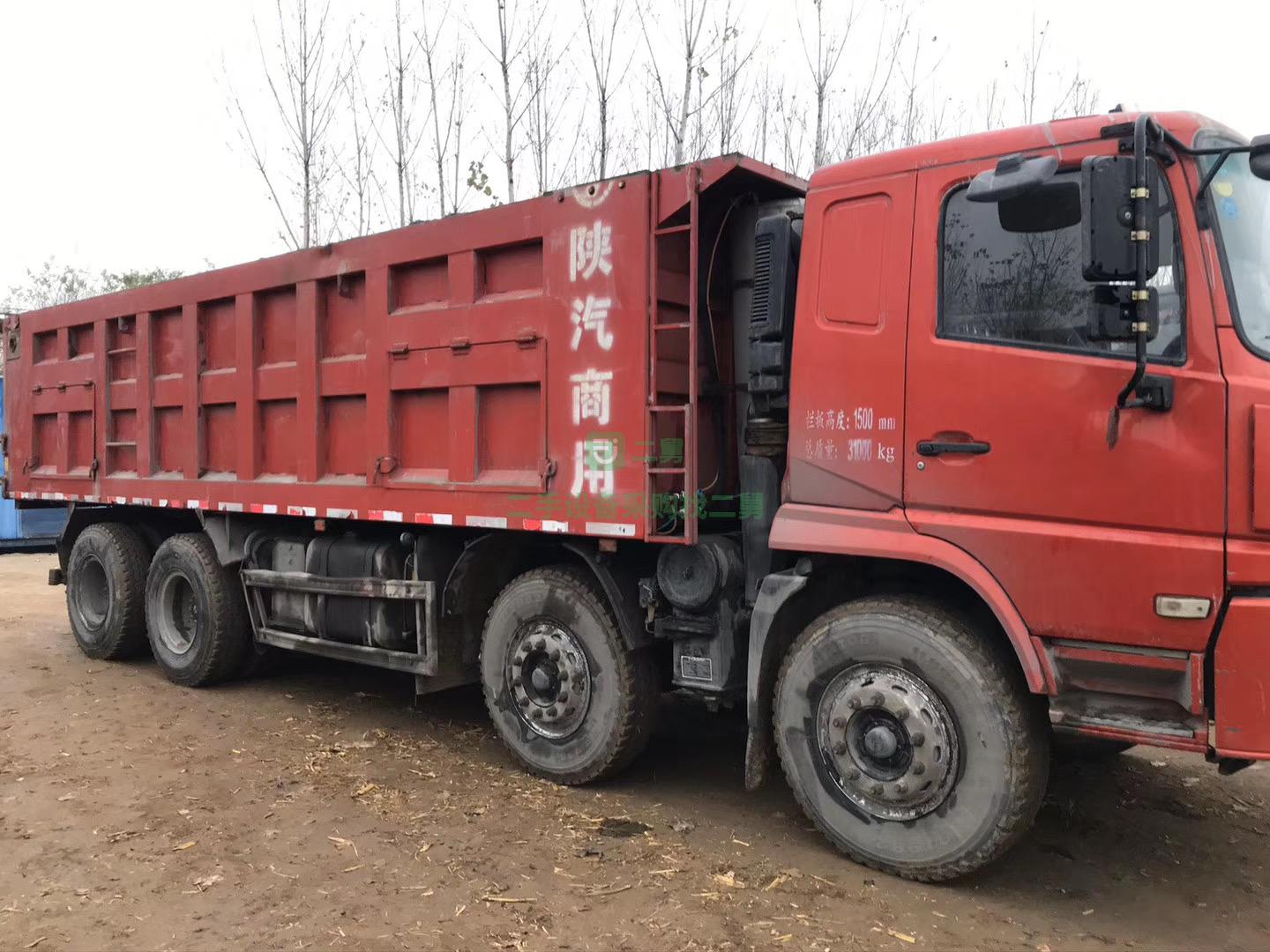 出售18年底19年上牌，輕皮軒德X6自卸車.濰柴300馬力