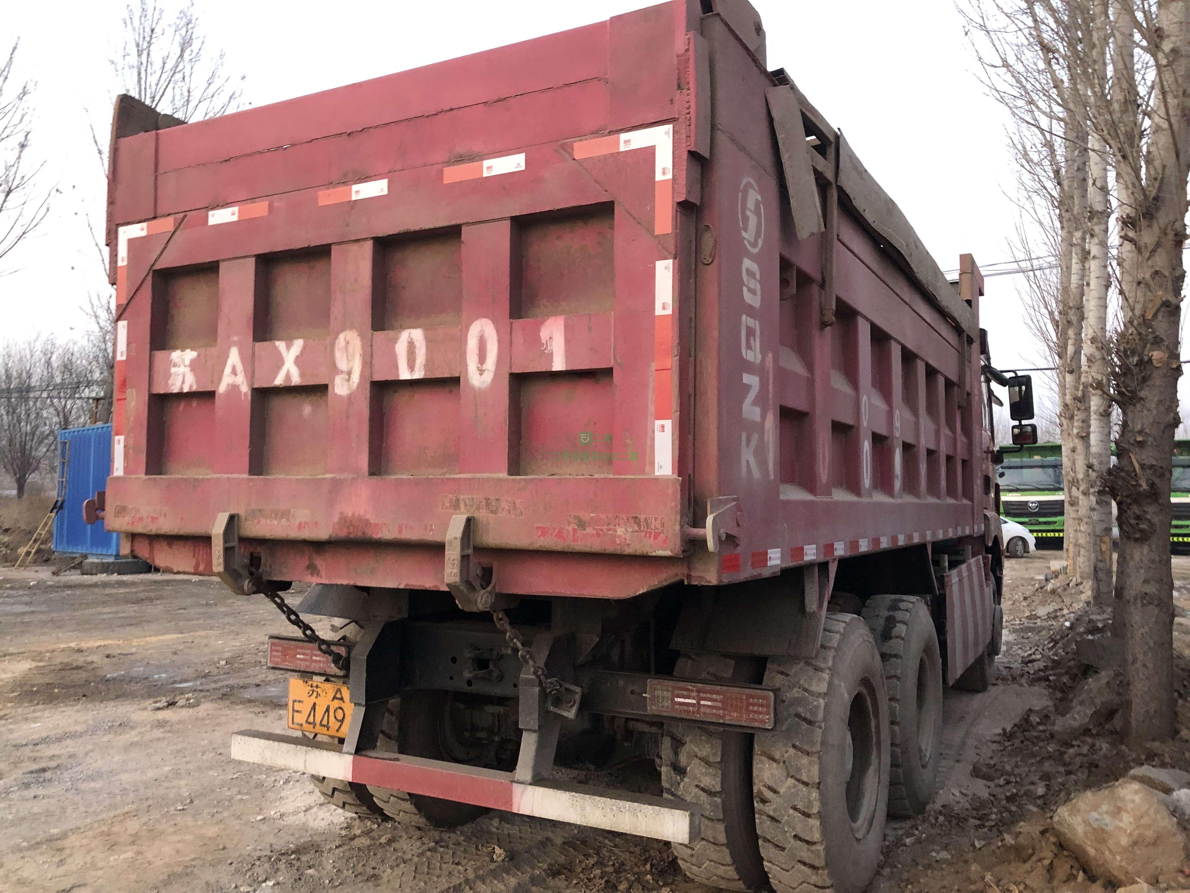 出售17年底 新款德龍后八輪自卸車、全手續(xù)、有保險(xiǎn)、年審到2021年