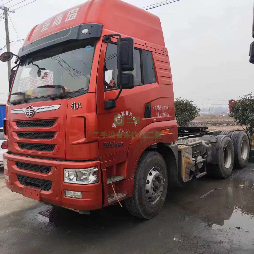 出售17年6月，解放天V牽引車，430馬力濰柴發動機