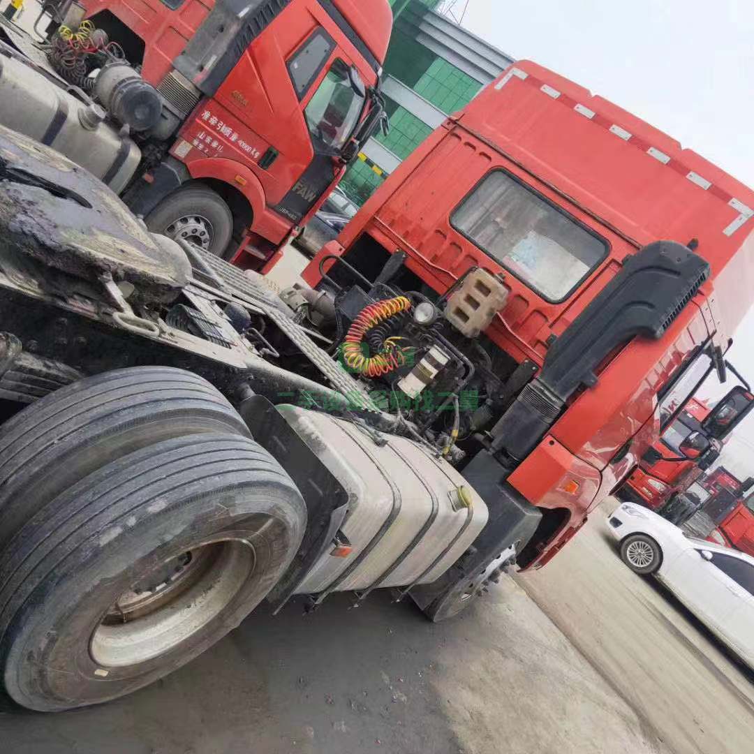 出售17年6月，解放天V牽引車，430馬力濰柴發動機