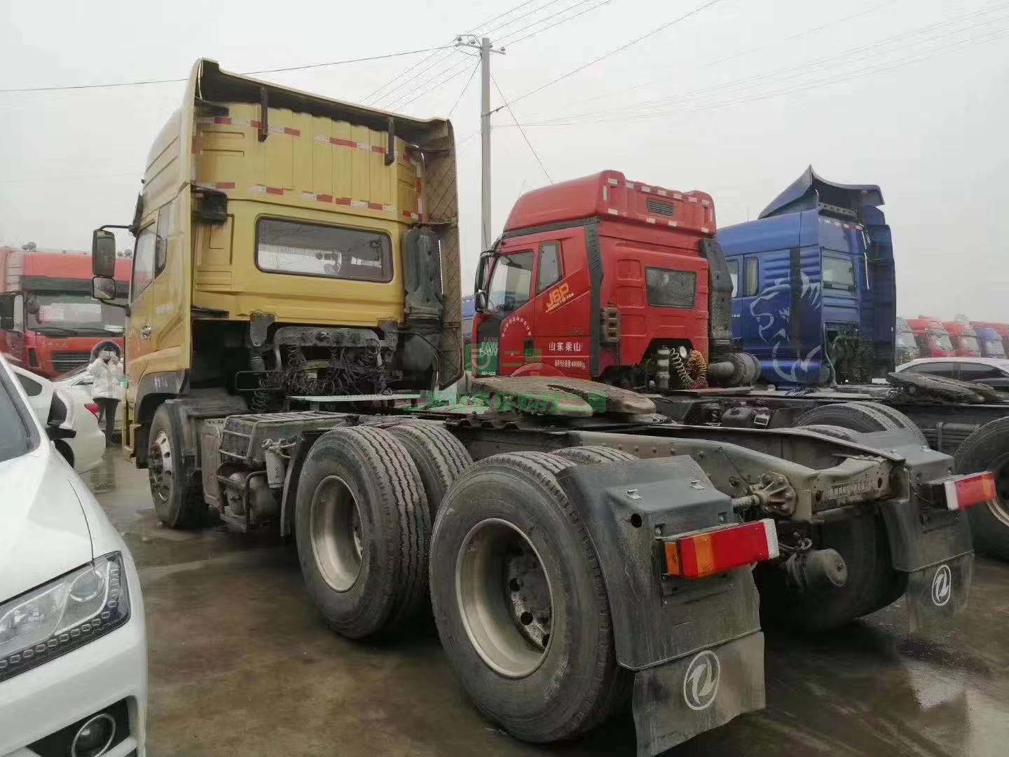 天龍啟航版520馬力牽引車出售