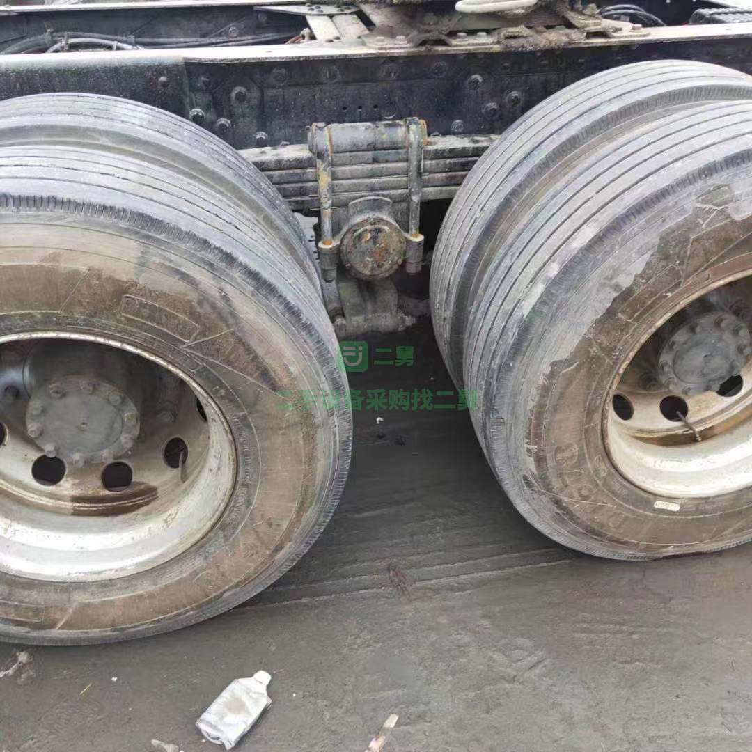 出售17年6月，解放天V牽引車，430馬力濰柴發動機