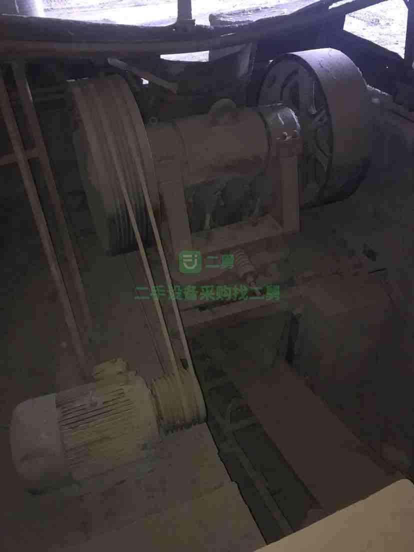 完好鱷式破碎機鱷破600x400設備出售