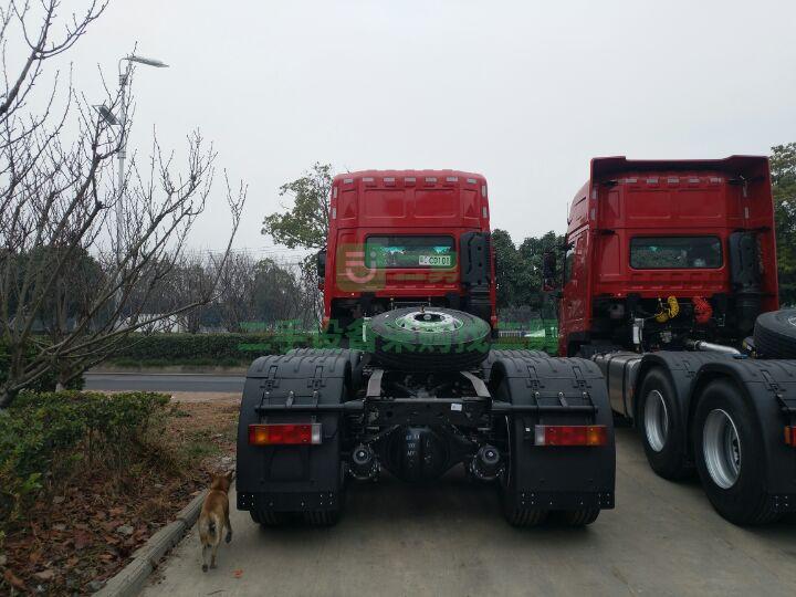 出售東風華神牽引車460馬力濰柴動力法士特變速箱