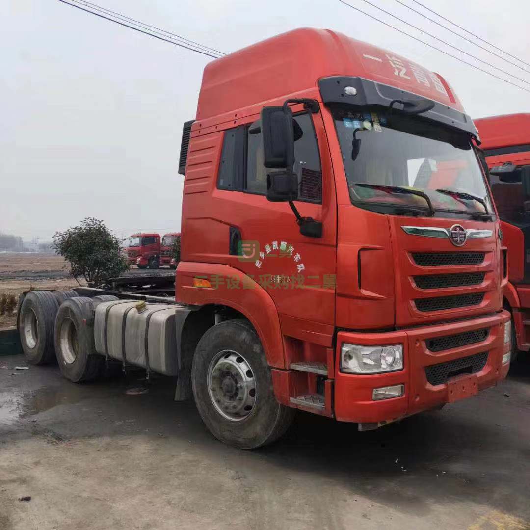 出售17年6月，解放天V牽引車，430馬力濰柴發動機