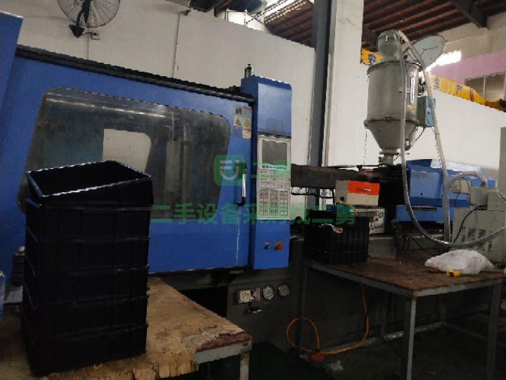 出售工廠在用富強鑫450注塑機