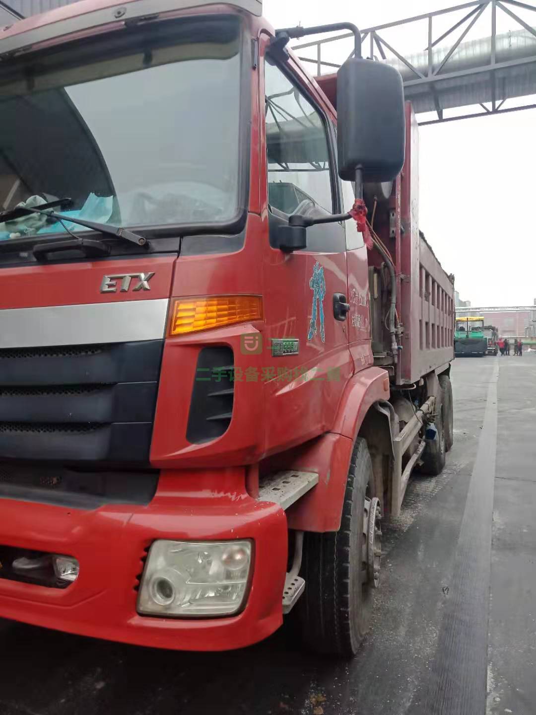 出售16年6月國四歐曼自卸車全手續(xù)有交強(qiáng)險，貨箱5.6米