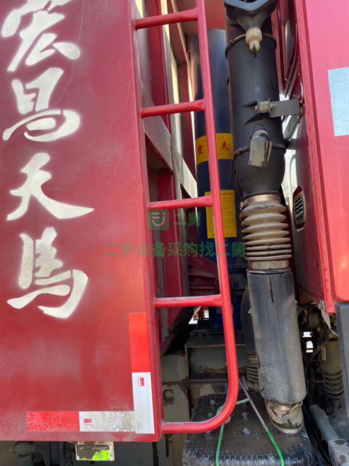 二手豪沃自卸車，國(guó)四排放