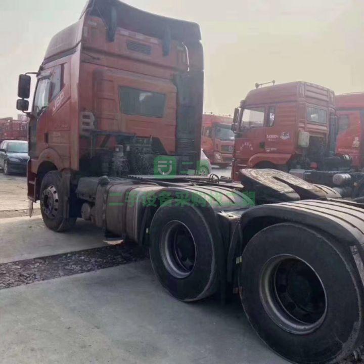 出售18年9月新款解放J6P牽引車領(lǐng)航版四季款