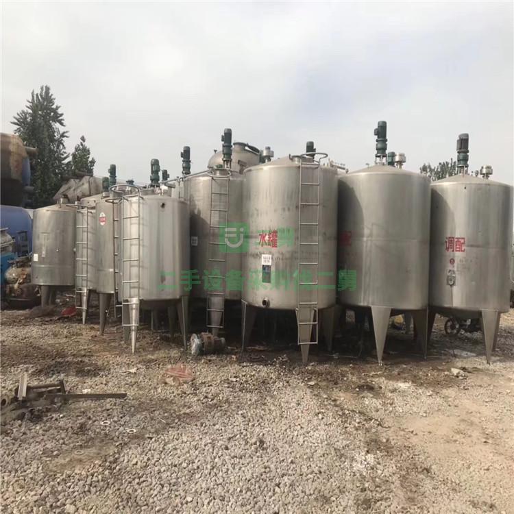 出售5噸不銹鋼儲罐 可定做全新 價格低。性價比高