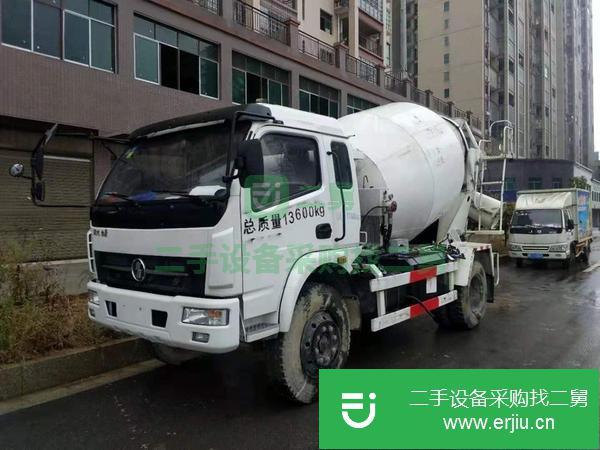 轉讓17年國五六二臺攪拌車