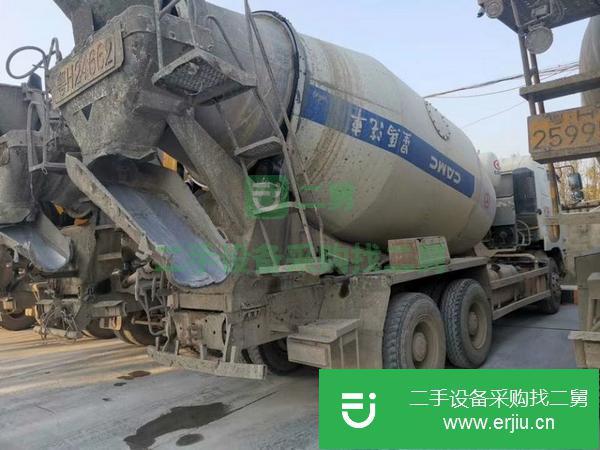 轉讓2臺17年6月國五華菱攪拌車，大12方，整車精品，原裝原版