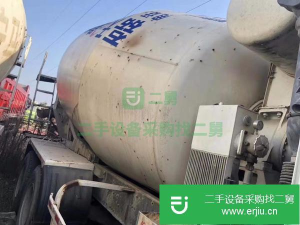 出售 13年豪沃徐工大12方混凝土攪拌罐車 賠錢處理。 全手續