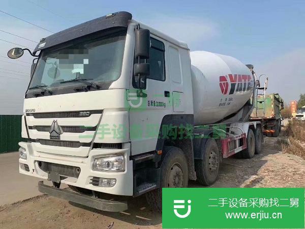 轉讓銷售二手混泥土攪拌罐車 可按揭 二手豪沃18年國五大20方攪拌車