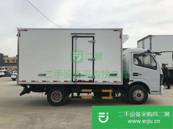 東風(fēng)凱普特4米2冷藏車虧本出售