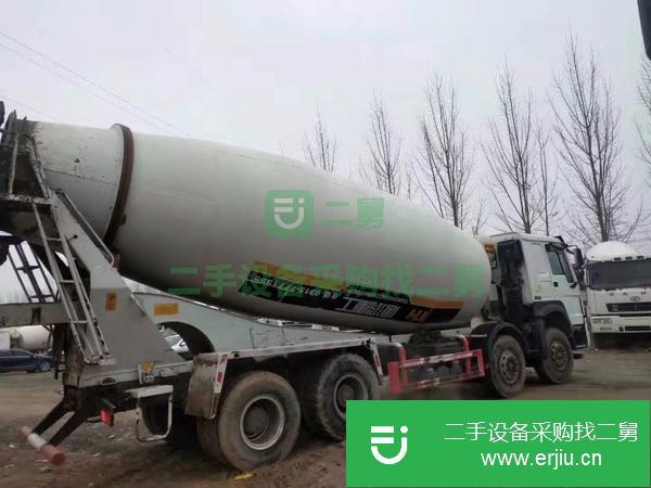 出售二手的17年大20宏達攪拌罐車,車況完美,價格不高,