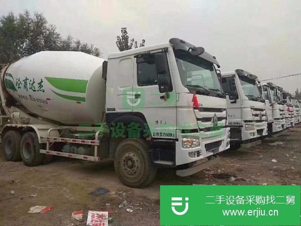 低價(jià)出售二手精品混凝土攪拌車豪沃德龍華凌歐曼三一解放包提檔