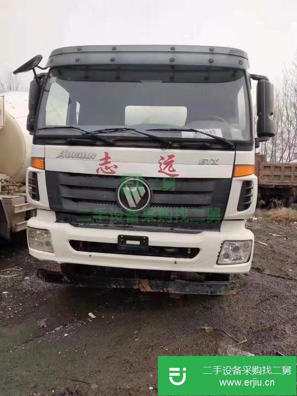 出售17年國五歐曼十臺二手攪拌罐車,14方罐,車況很好