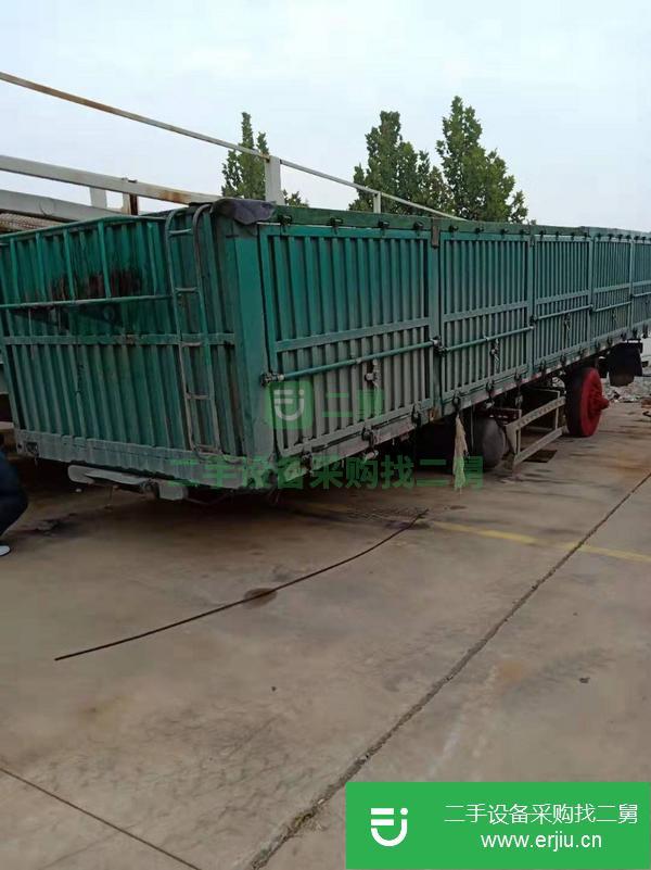 轉(zhuǎn)讓處理一批11米一體側(cè)翻半掛車 原車原版