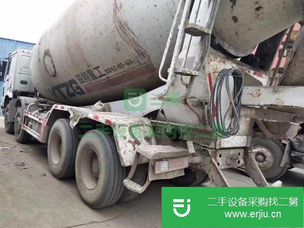出售13年豪沃,亞特上裝,20方混凝土攪拌罐車